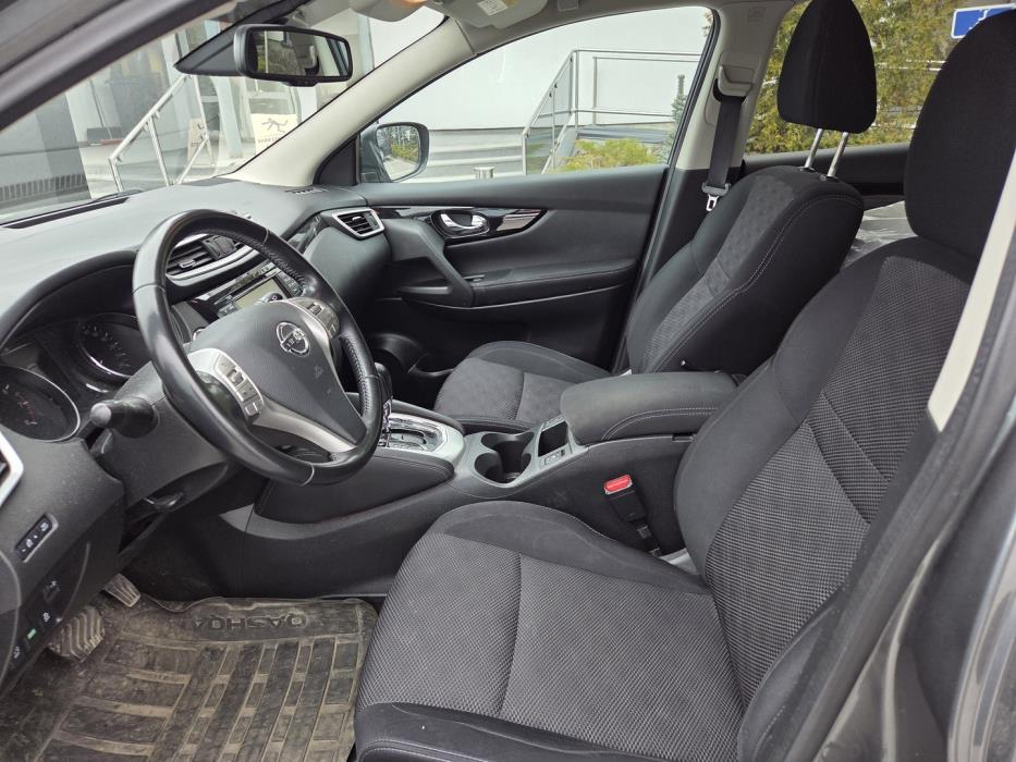 NISSAN Qashqai 2017