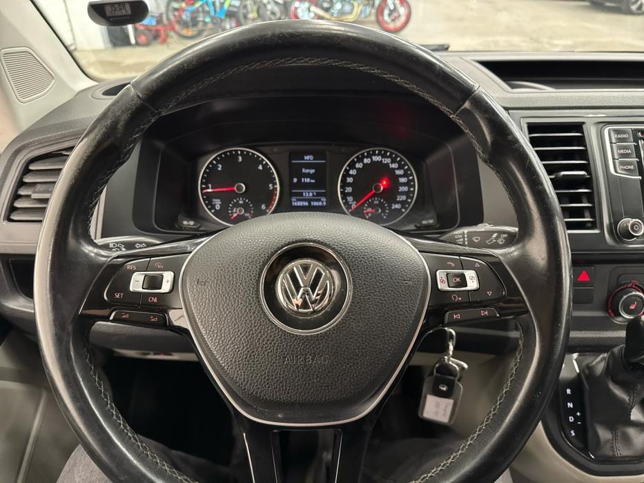 VOLKSWAGEN Transporter 2017