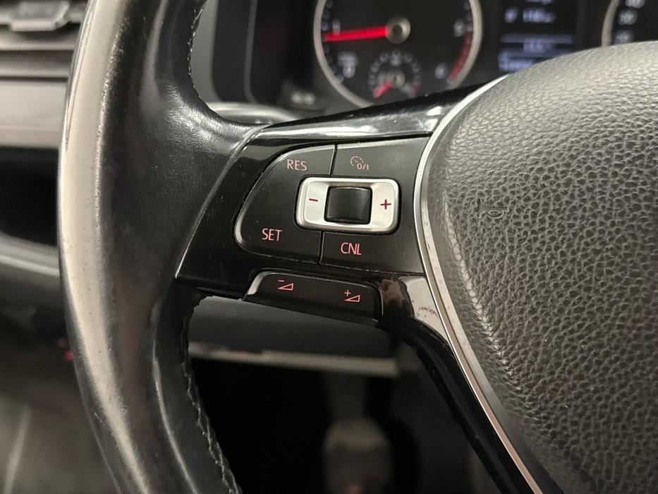 VOLKSWAGEN Transporter 2017