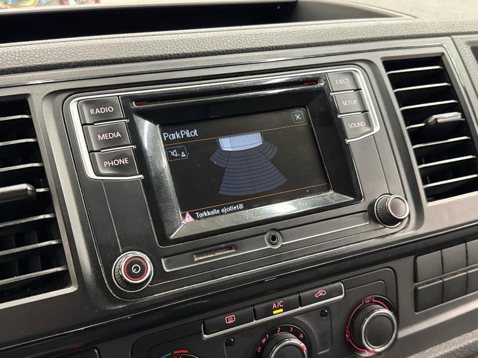 VOLKSWAGEN Transporter 2017