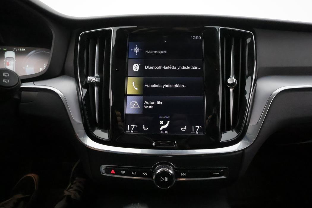 VOLVO V60 2020