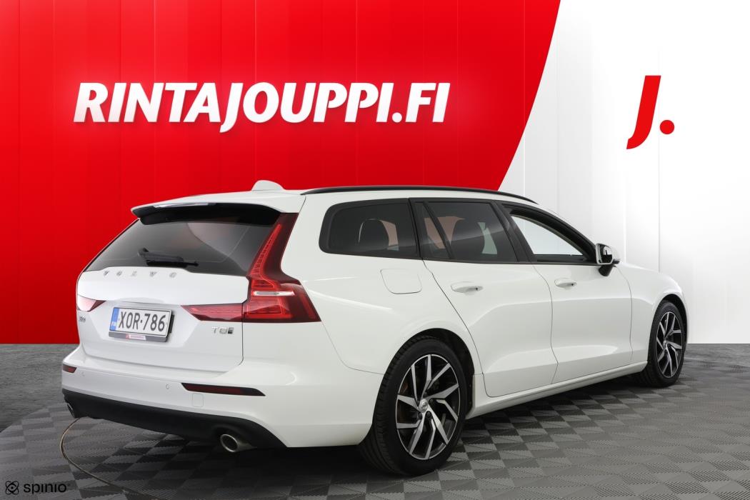 VOLVO V60 2020