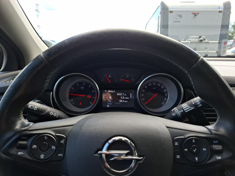 OPEL Astra 2018