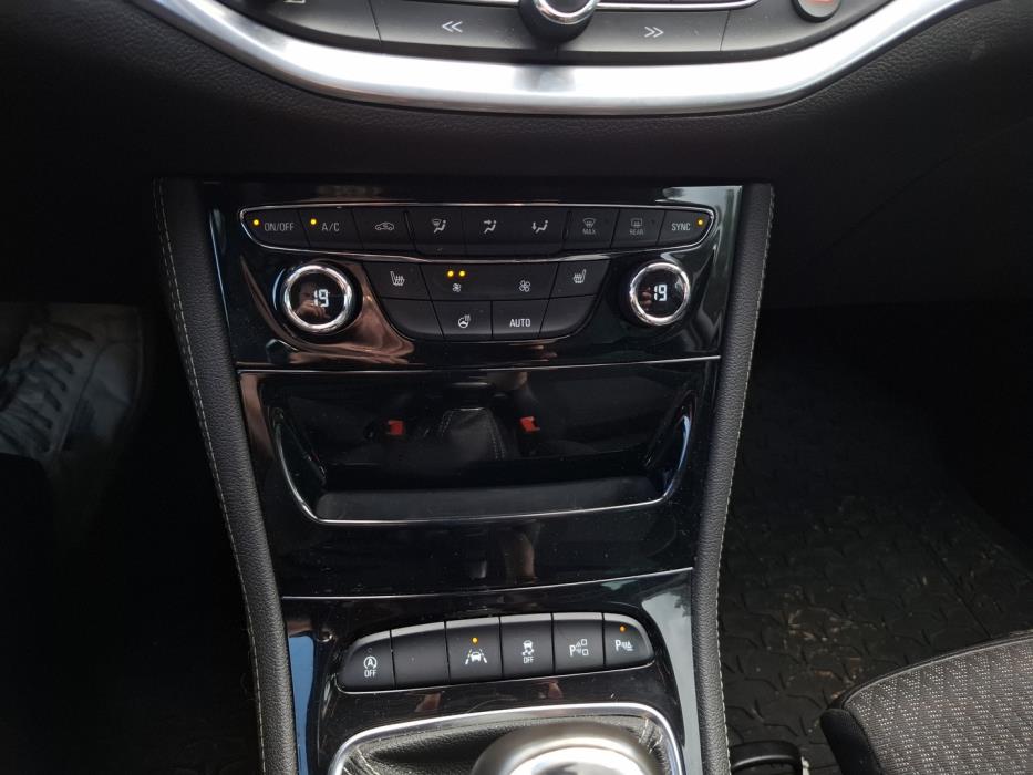 OPEL Astra 2018