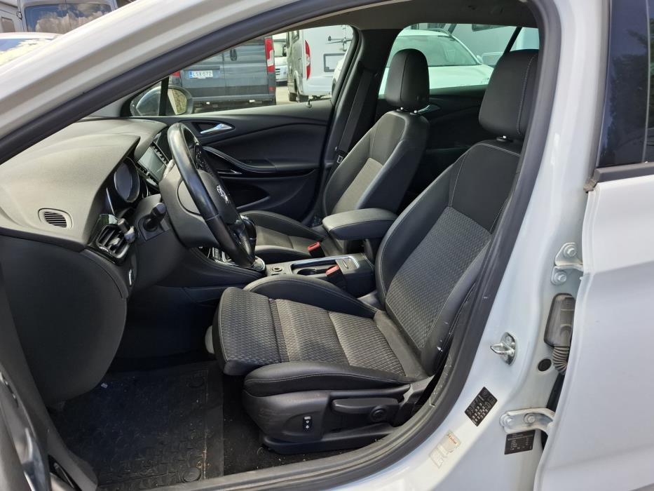 OPEL Astra 2018