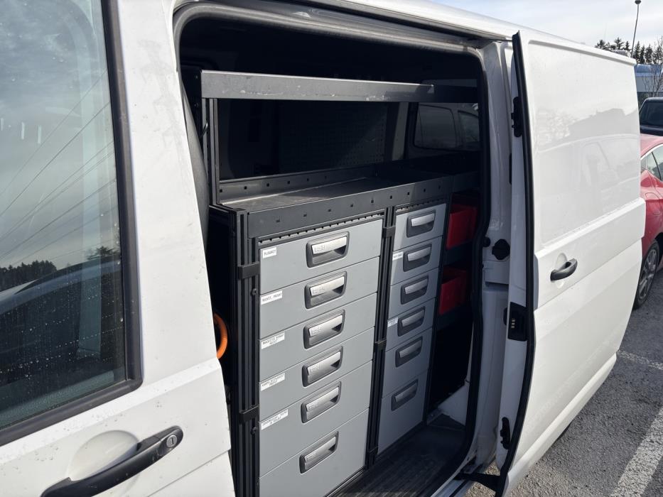 VOLKSWAGEN Transporter 2018