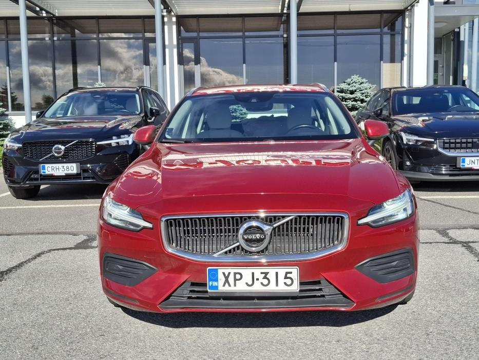 VOLVO V60 2020