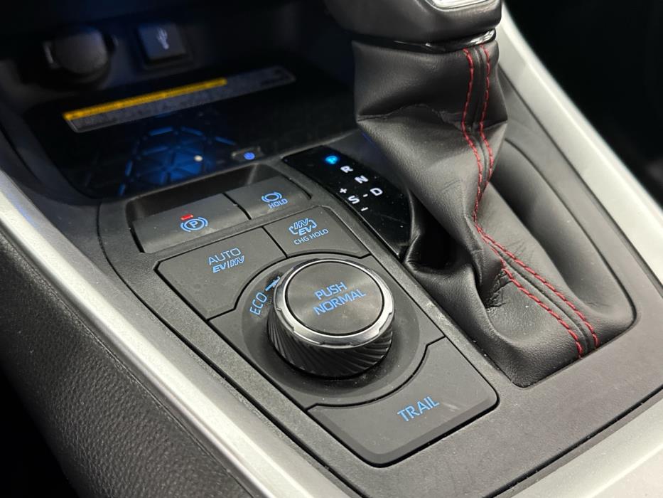 TOYOTA RAV4 Plug-in 2021