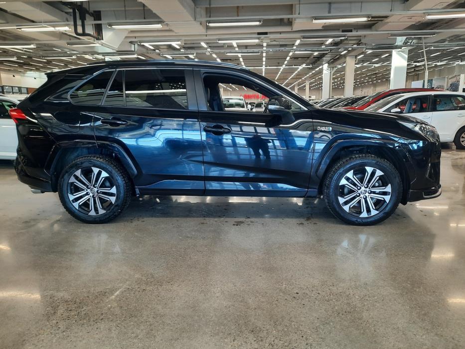 TOYOTA RAV4 Plug-in 2021