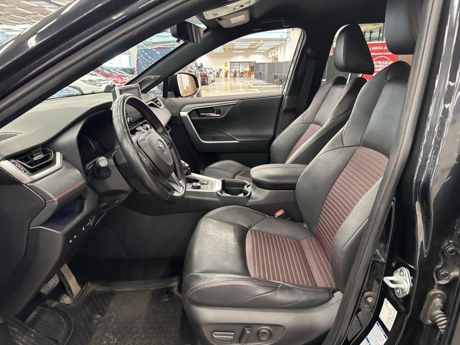 TOYOTA RAV4 Plug-in 2021