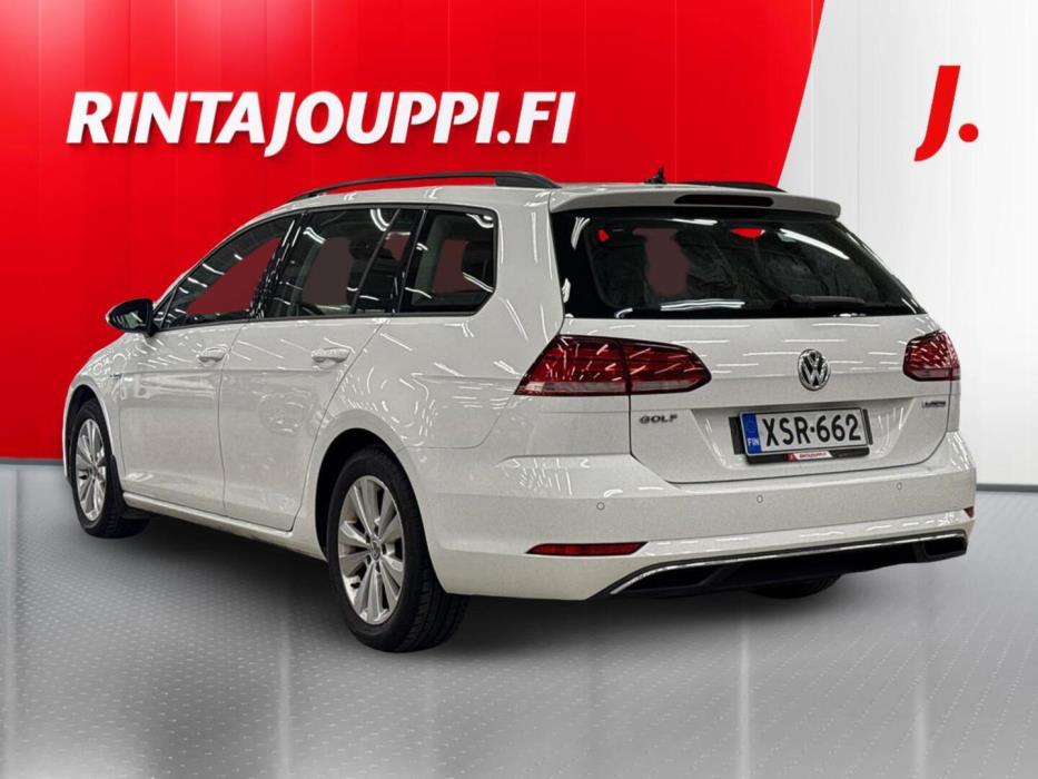 VOLKSWAGEN Golf 2020