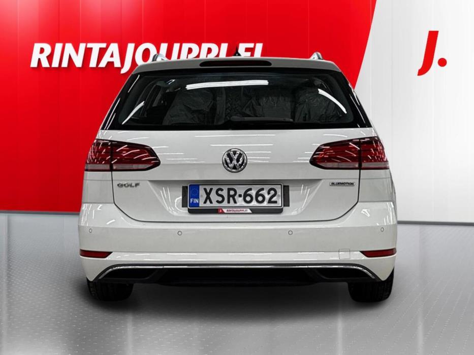 VOLKSWAGEN Golf 2020