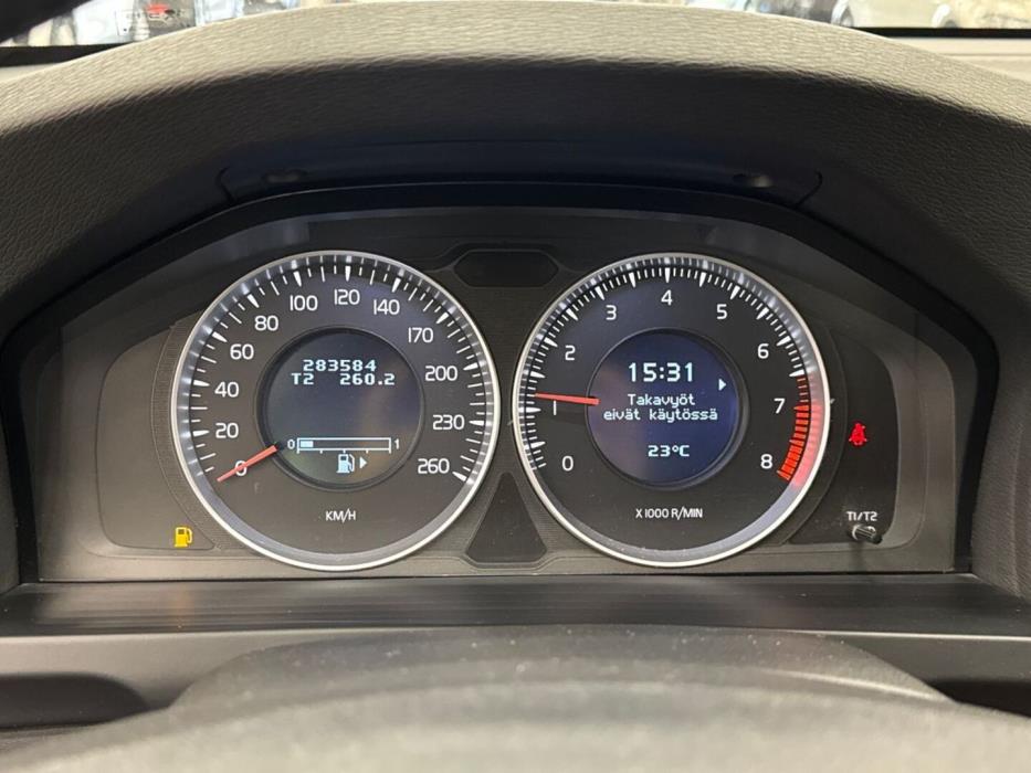 VOLVO V60 2011