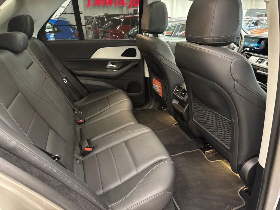 MERCEDES-BENZ GLE 2022