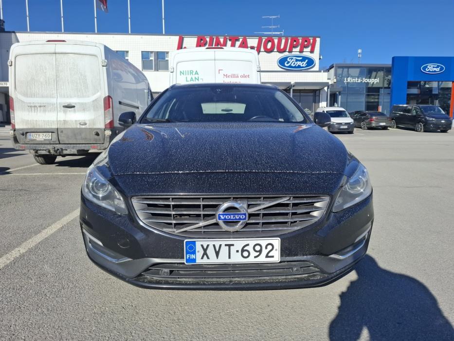 VOLVO V60 2014