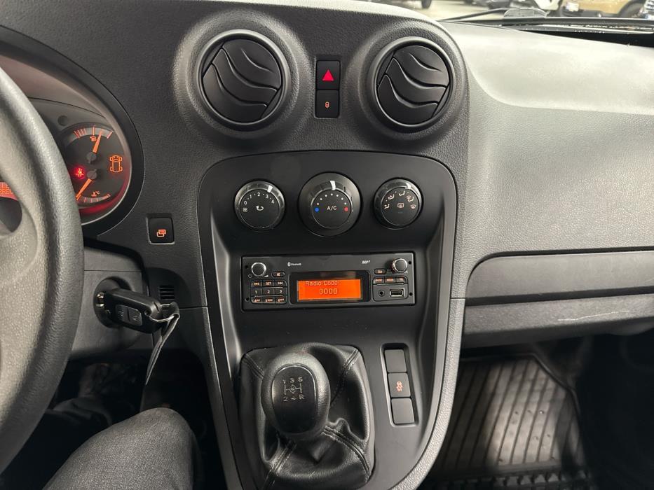 MERCEDES-BENZ Citan 2016
