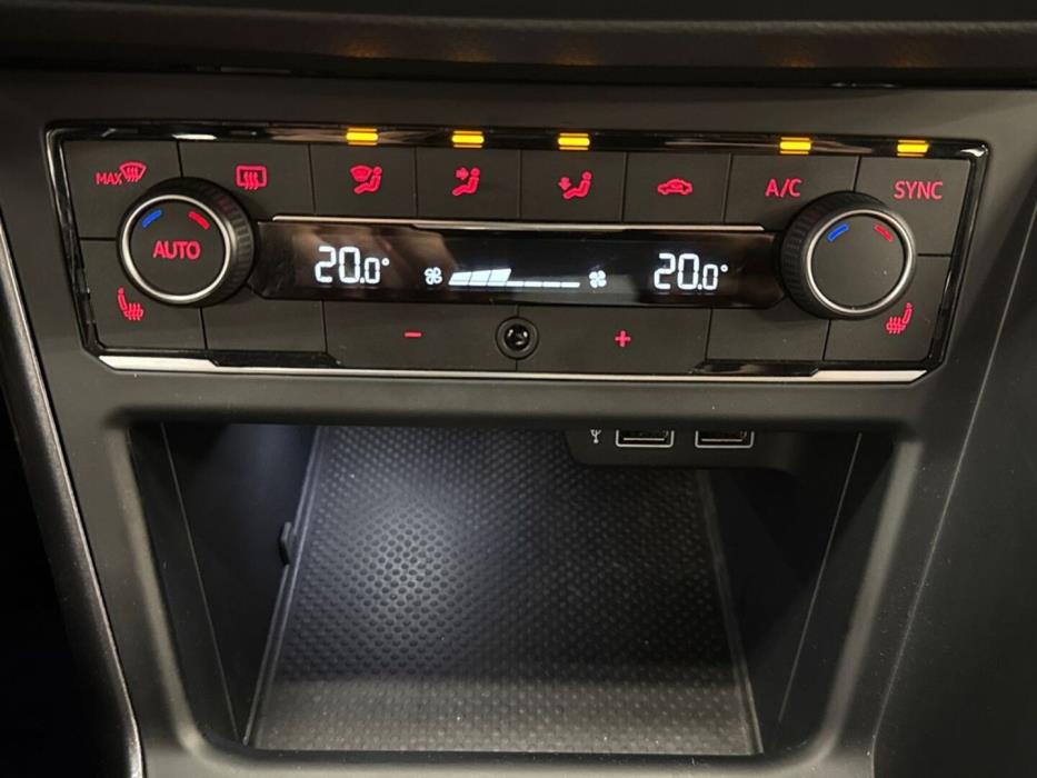 VOLKSWAGEN Polo 2019