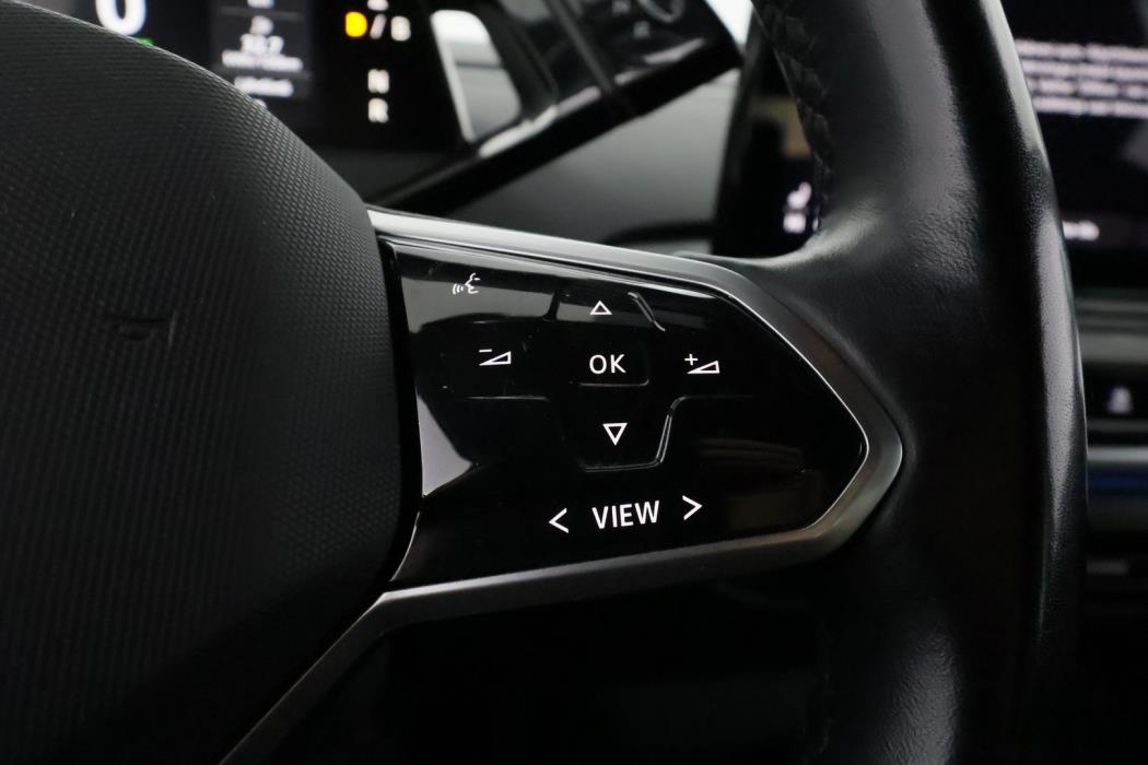 VOLKSWAGEN ID.4 2021