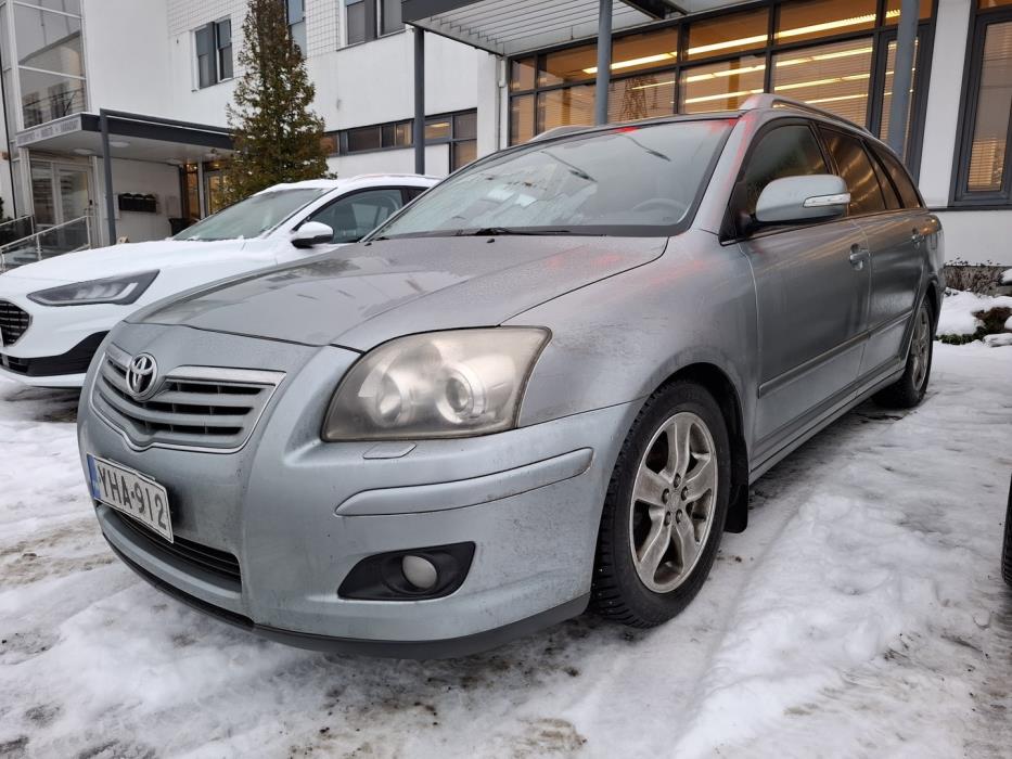 TOYOTA Avensis 2008