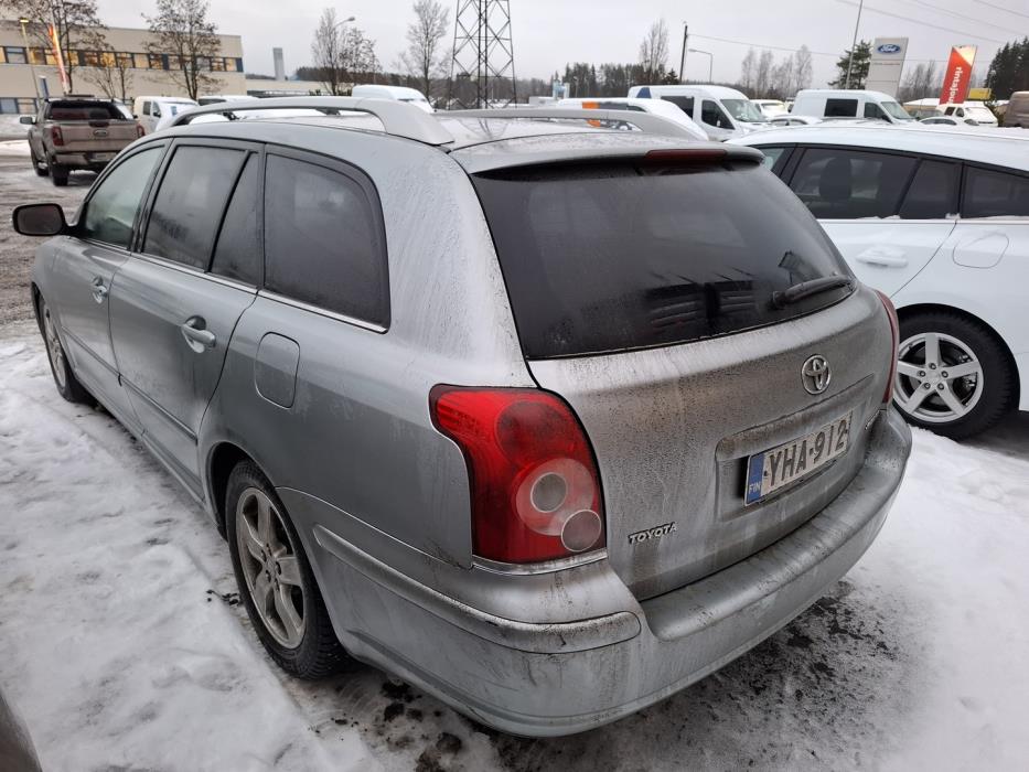 TOYOTA Avensis 2008