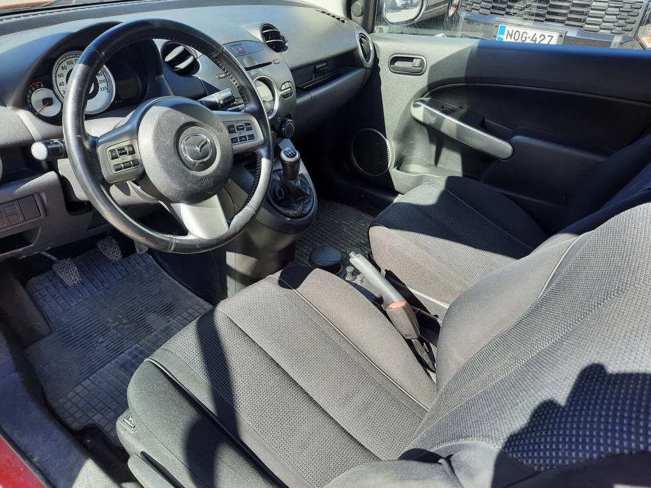MAZDA Mazda2 2009