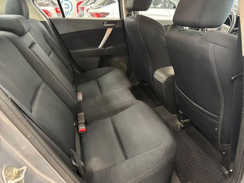 MAZDA Mazda3 2011