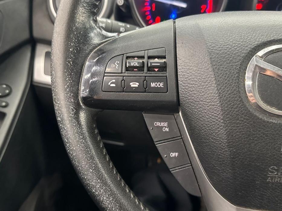 MAZDA Mazda3 2011