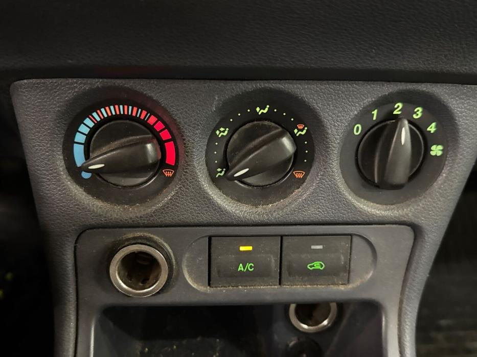 FORD Transit Connect 2013