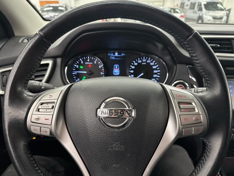 NISSAN Qashqai 2016