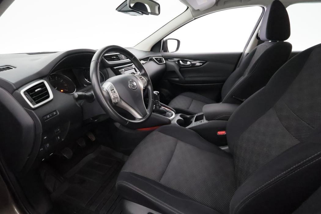 NISSAN Qashqai 2017