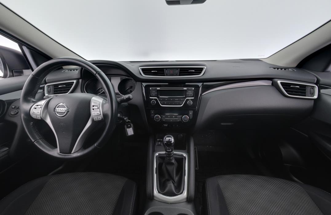 NISSAN Qashqai 2017
