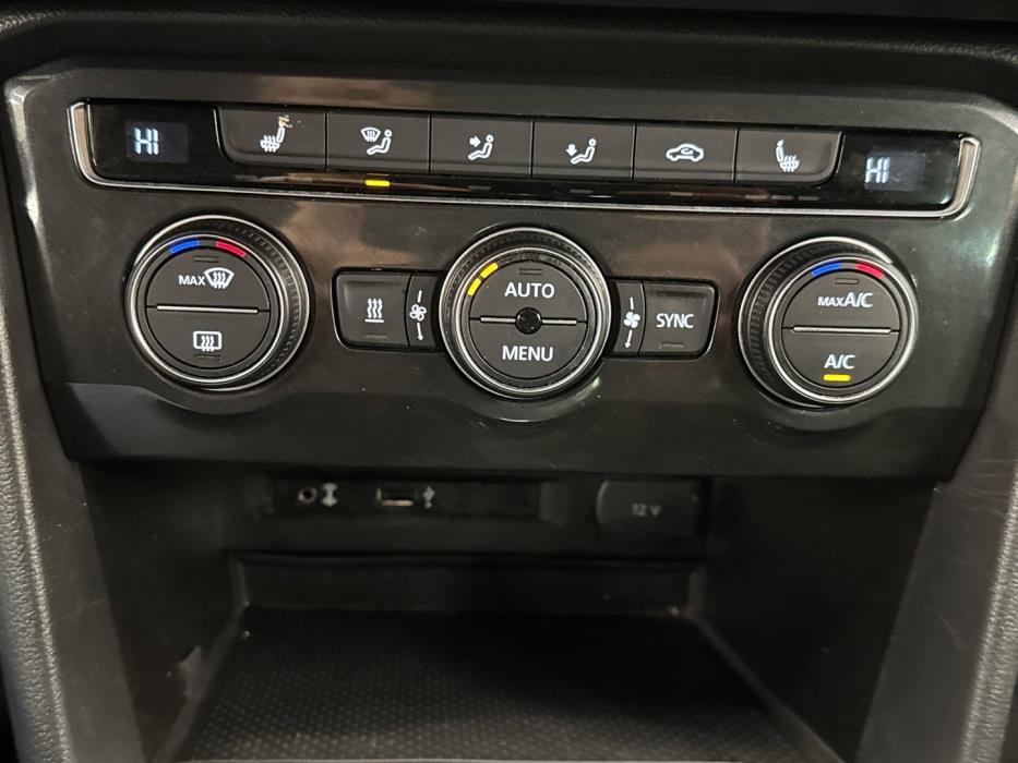 VOLKSWAGEN Tiguan 2017