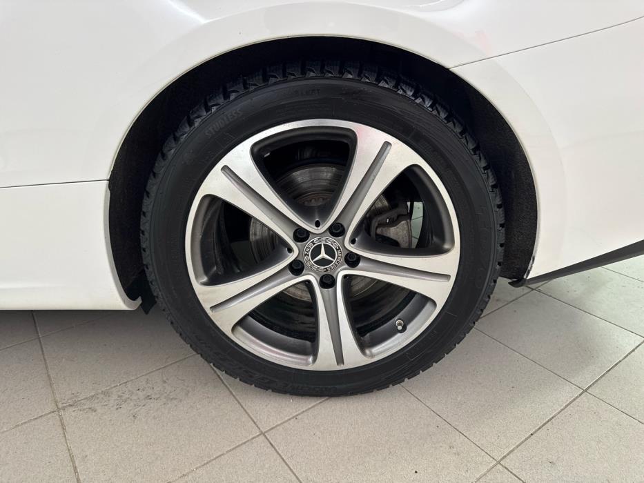 MERCEDES-BENZ E 2018