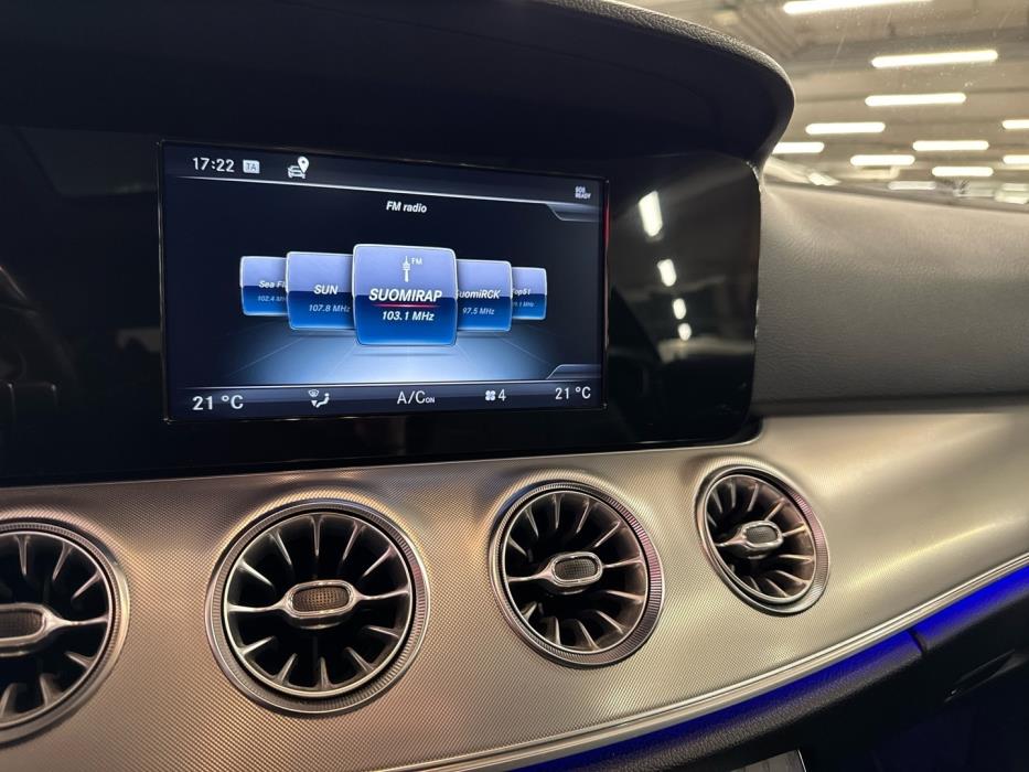 MERCEDES-BENZ E 2018