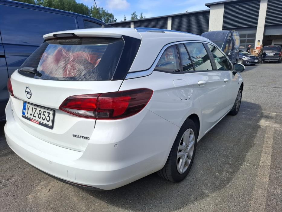 OPEL Astra 2018