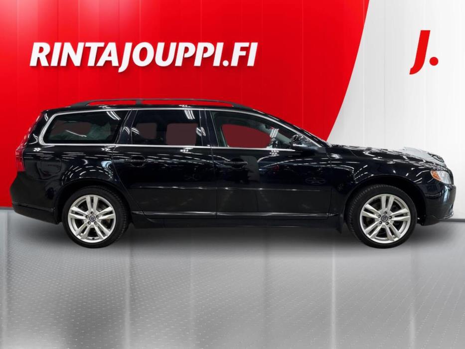 VOLVO V70 2011