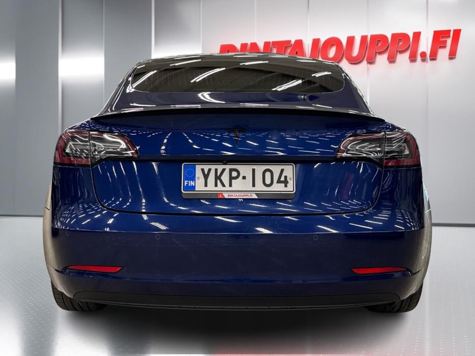 TESLA Model 3 2020