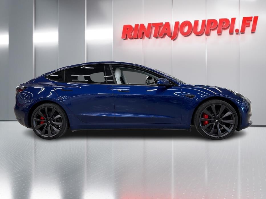 TESLA Model 3 2020