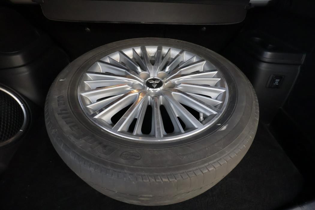 MITSUBISHI Outlander PHEV 2019