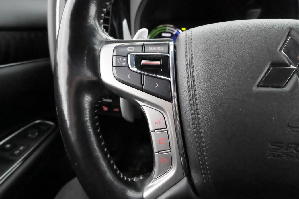 MITSUBISHI Outlander PHEV 2019