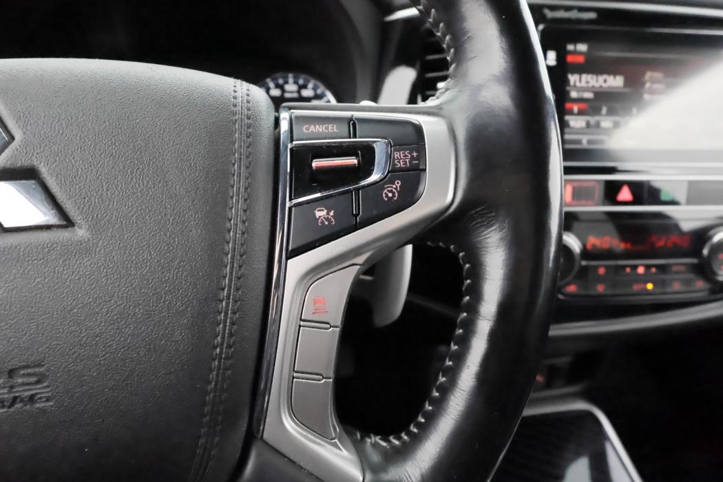 MITSUBISHI Outlander PHEV 2019