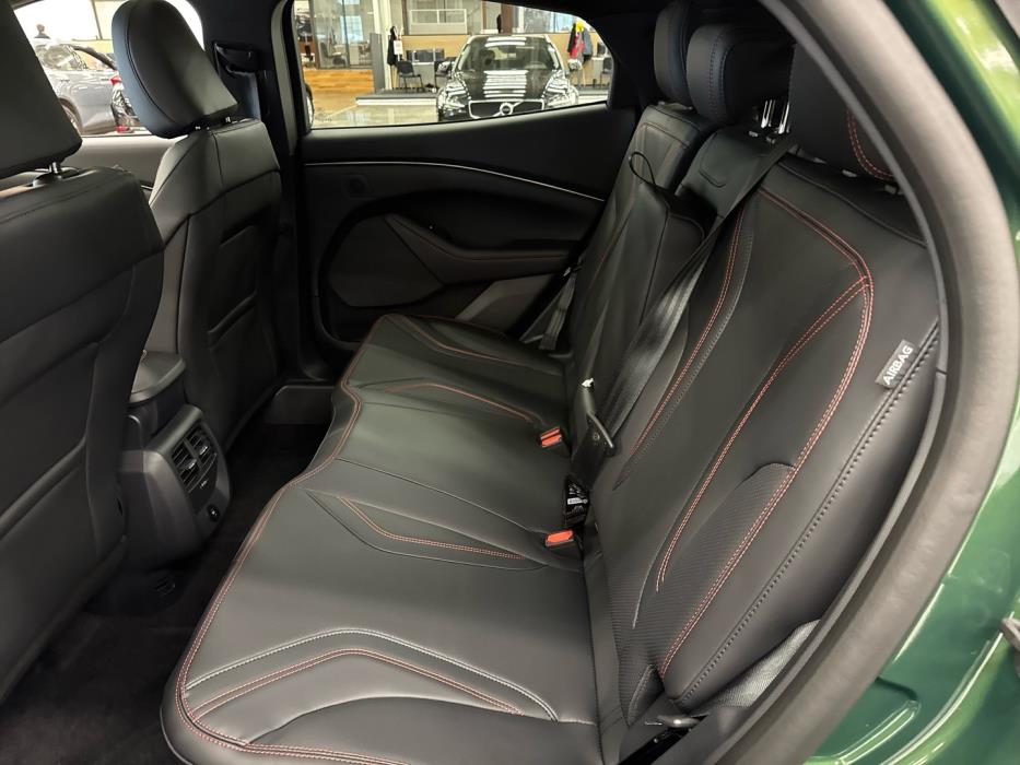 FORD Mustang Mach-E 2026