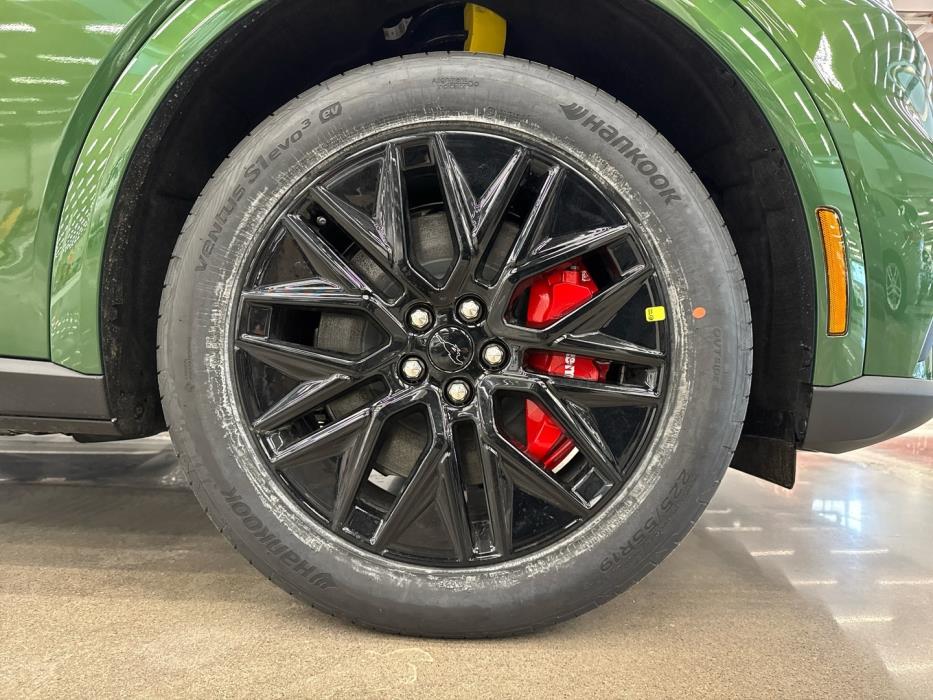 FORD Mustang Mach-E 2026