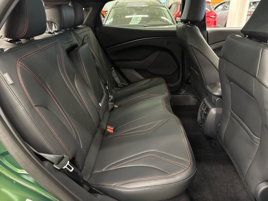 FORD Mustang Mach-E 2026