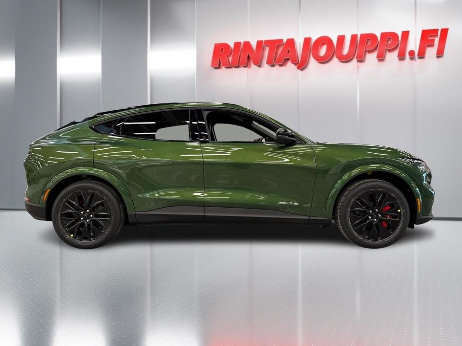 FORD Mustang Mach-E 2026