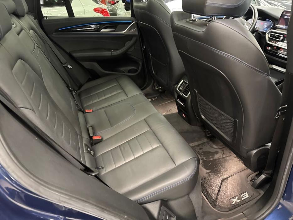 BMW iX3 2023