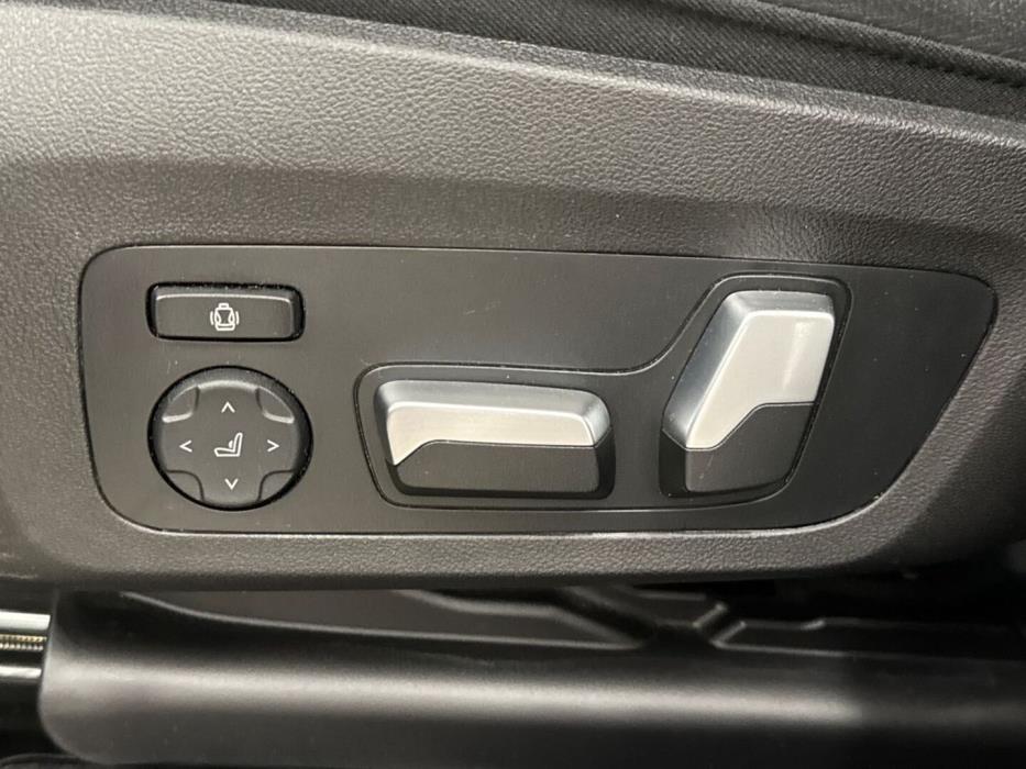 BMW iX3 2023