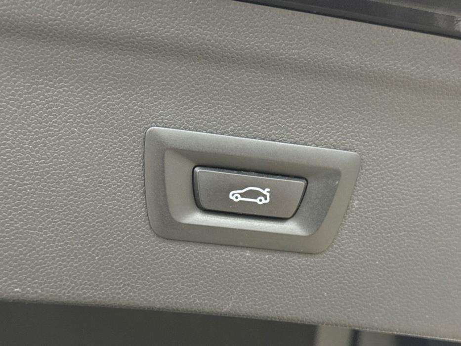 BMW iX 2022