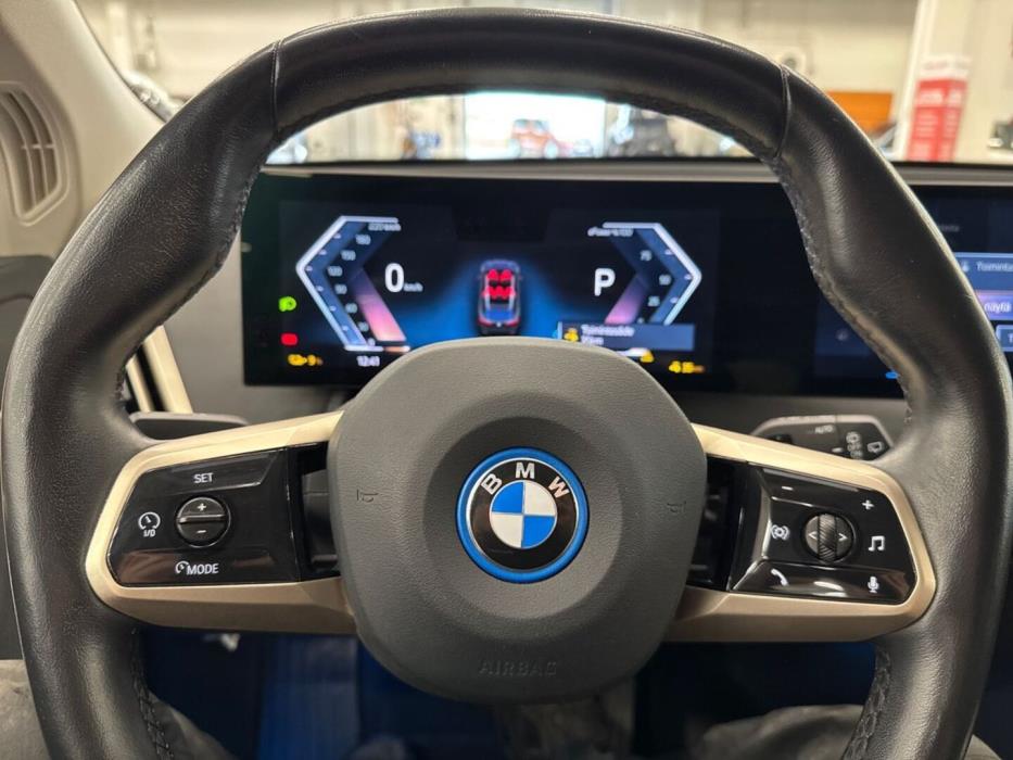 BMW iX 2022