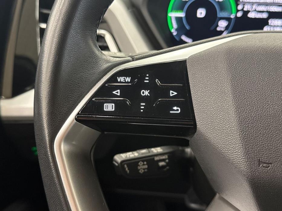 AUDI Q4 e-tron 2023